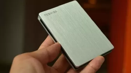 Toshiba Canvio slim external hard drive - 2TB
