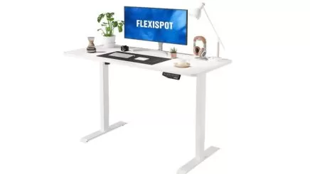 Flexispot vs Uplift standing desk comparison