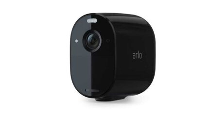 Arlo Essential 4 camera kit + bonus solar panel review